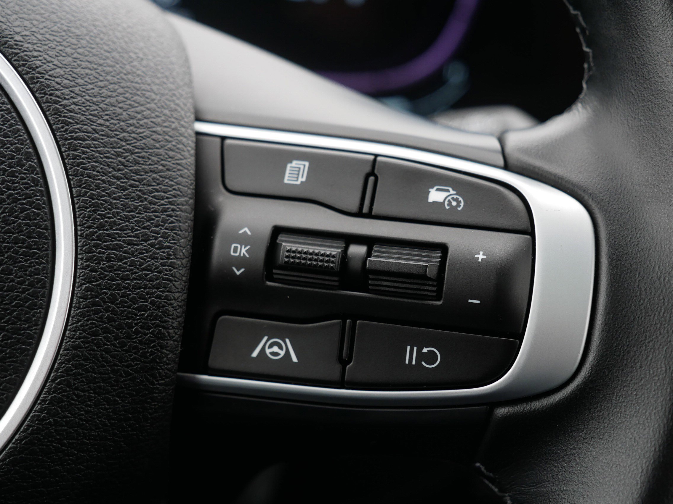 Certified 2023 Kia Sportage X-Line w/ X-Line Premium Package AWD/4WD image 29