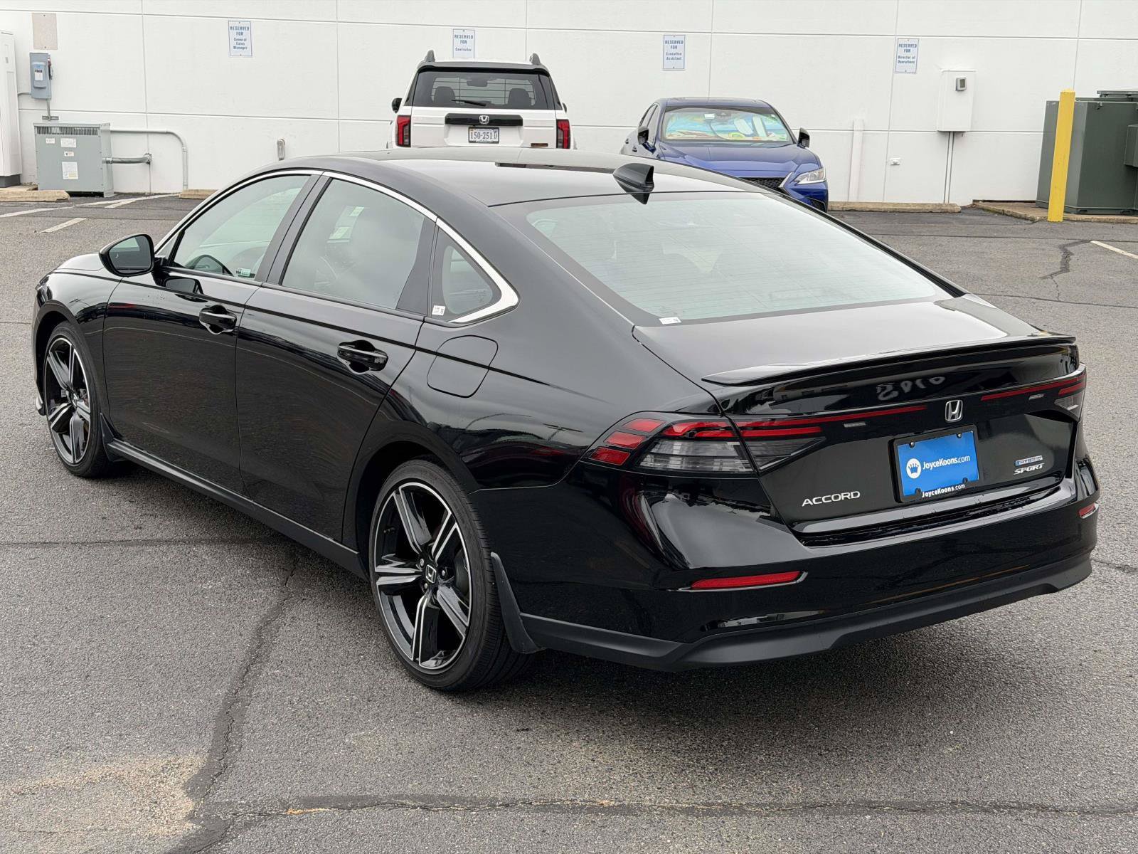 Certified 2025 Honda Accord Sport image 3