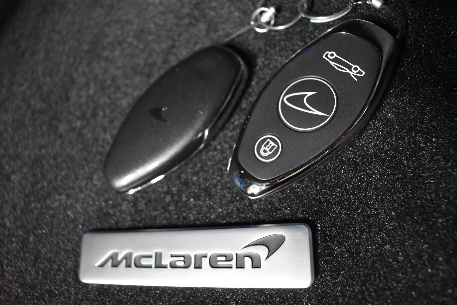 New 2027 McLaren 750S Spider RWD image 30