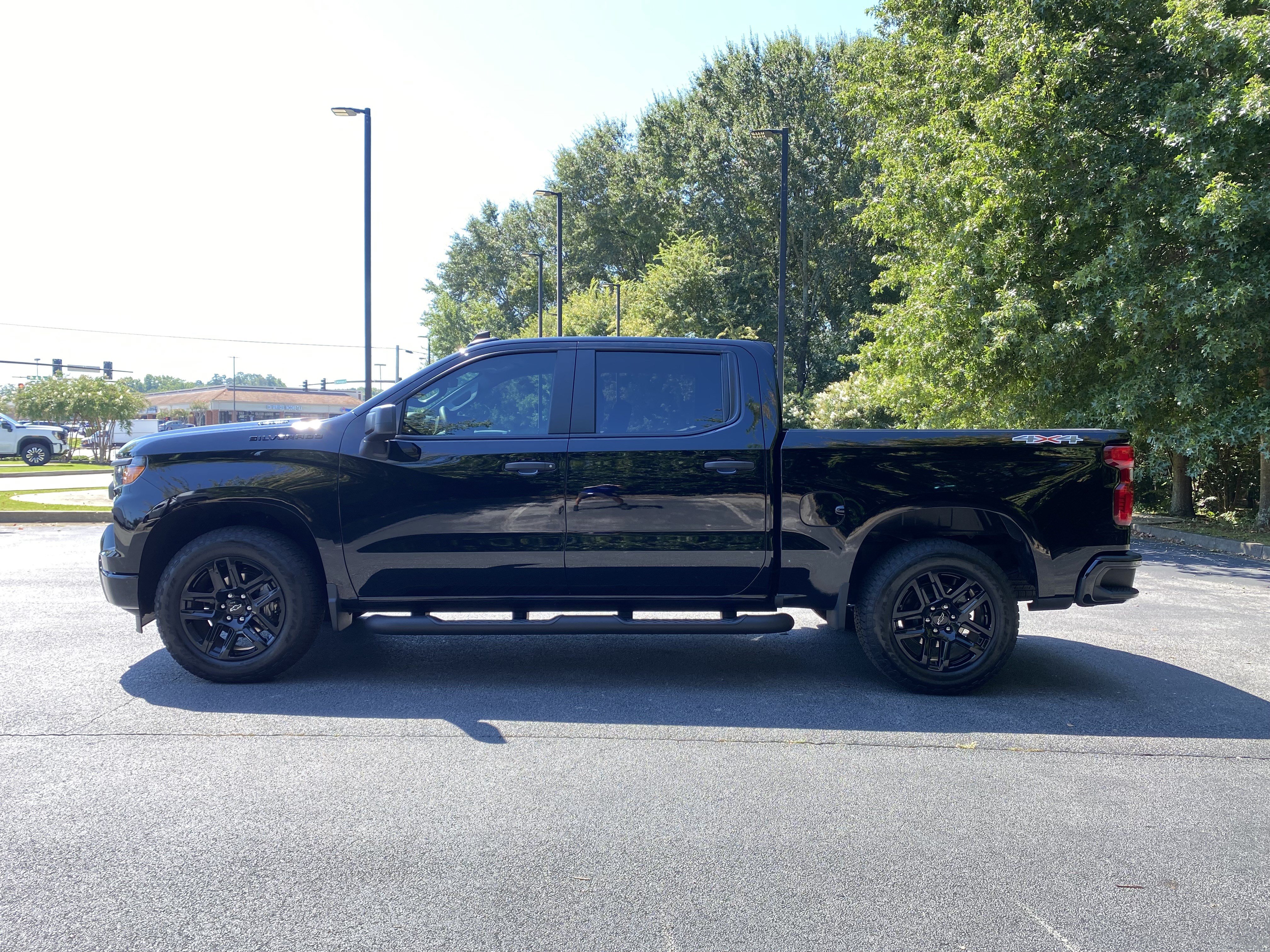 Used 2025 Chevrolet Silverado 1500 Custom w/ Turbomax Blackout Package AWD/4WD image 6