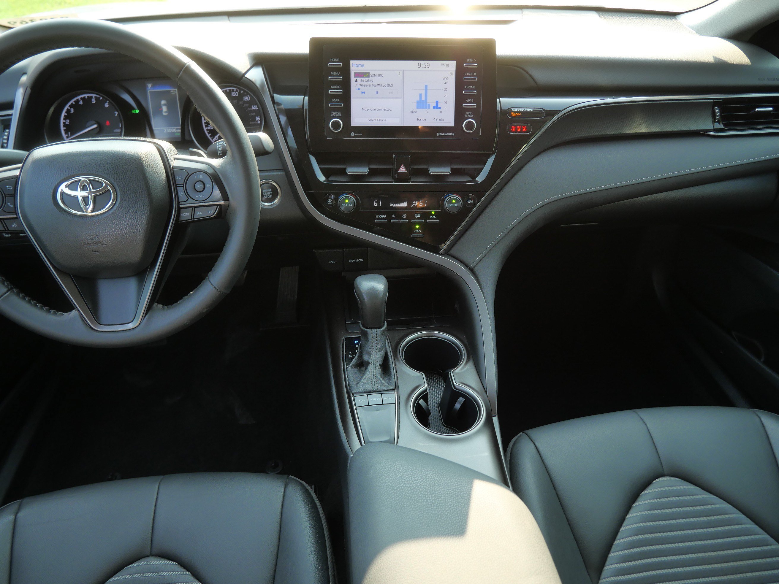 Certified 2024 Toyota Camry SE w/ Convenience Package FWD image 11