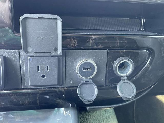 Used 2015 Chevrolet Express 2500 Extended image 28