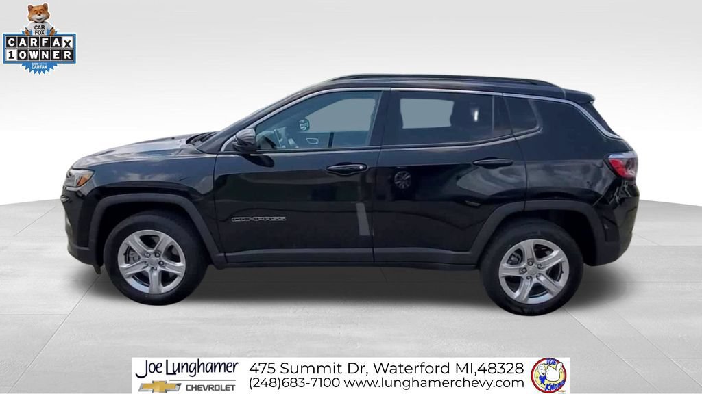 Used 2023 Jeep Compass Latitude w/ Convenience Group AWD/4WD image 6