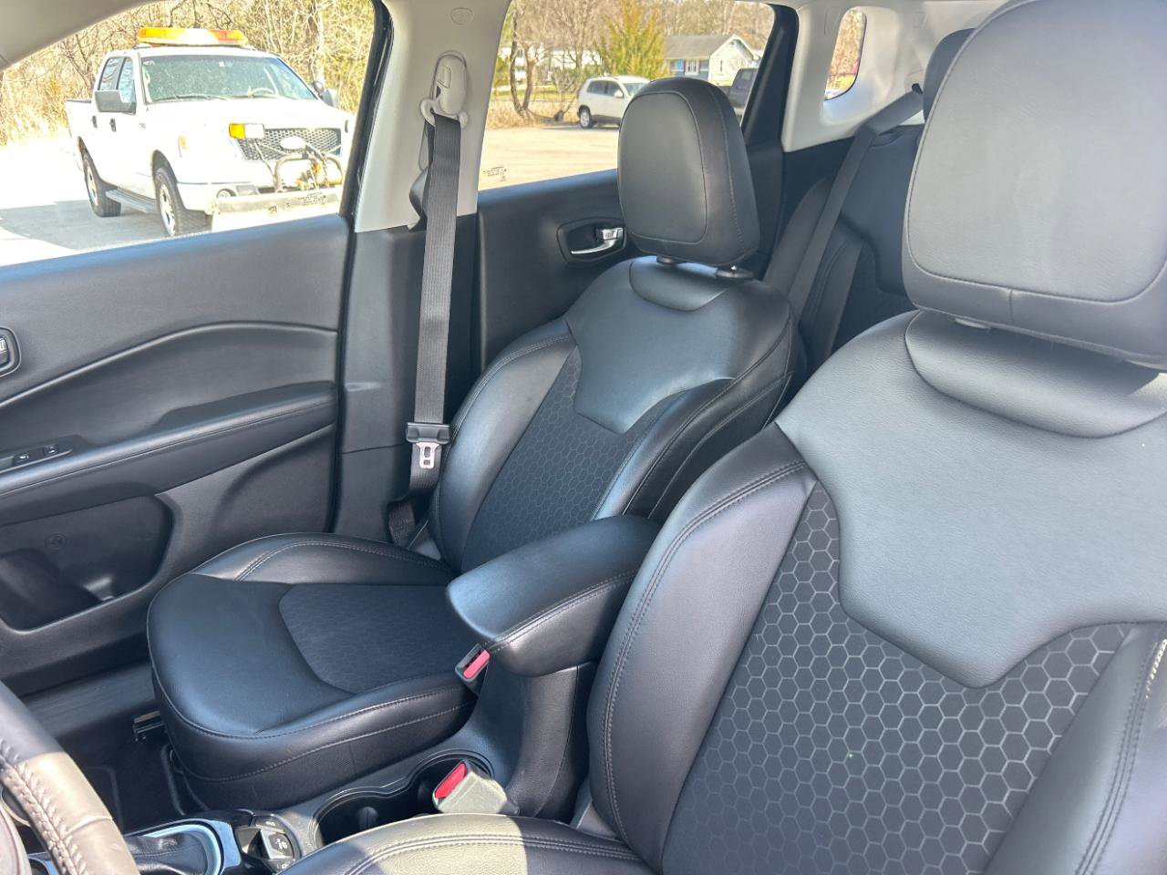 Used 2019 Jeep Compass Latitude image 20