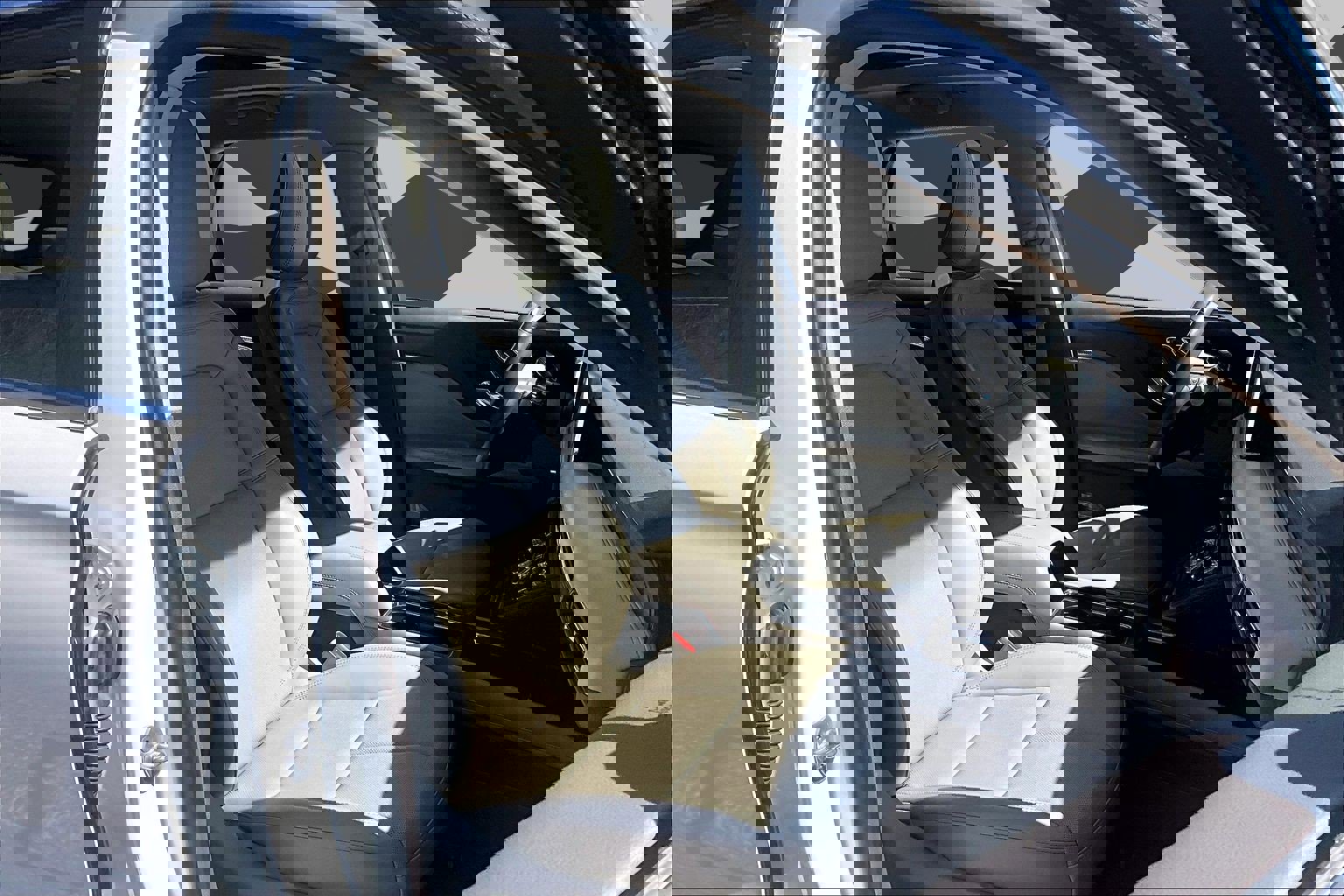 Used 2022 Lincoln Corsair AWD w/ Premium Package image 7