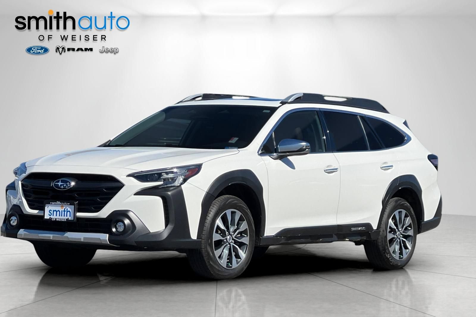 Used 2024 Subaru Outback Touring XT w/ Tech Package 2 AWD/4WD image 9