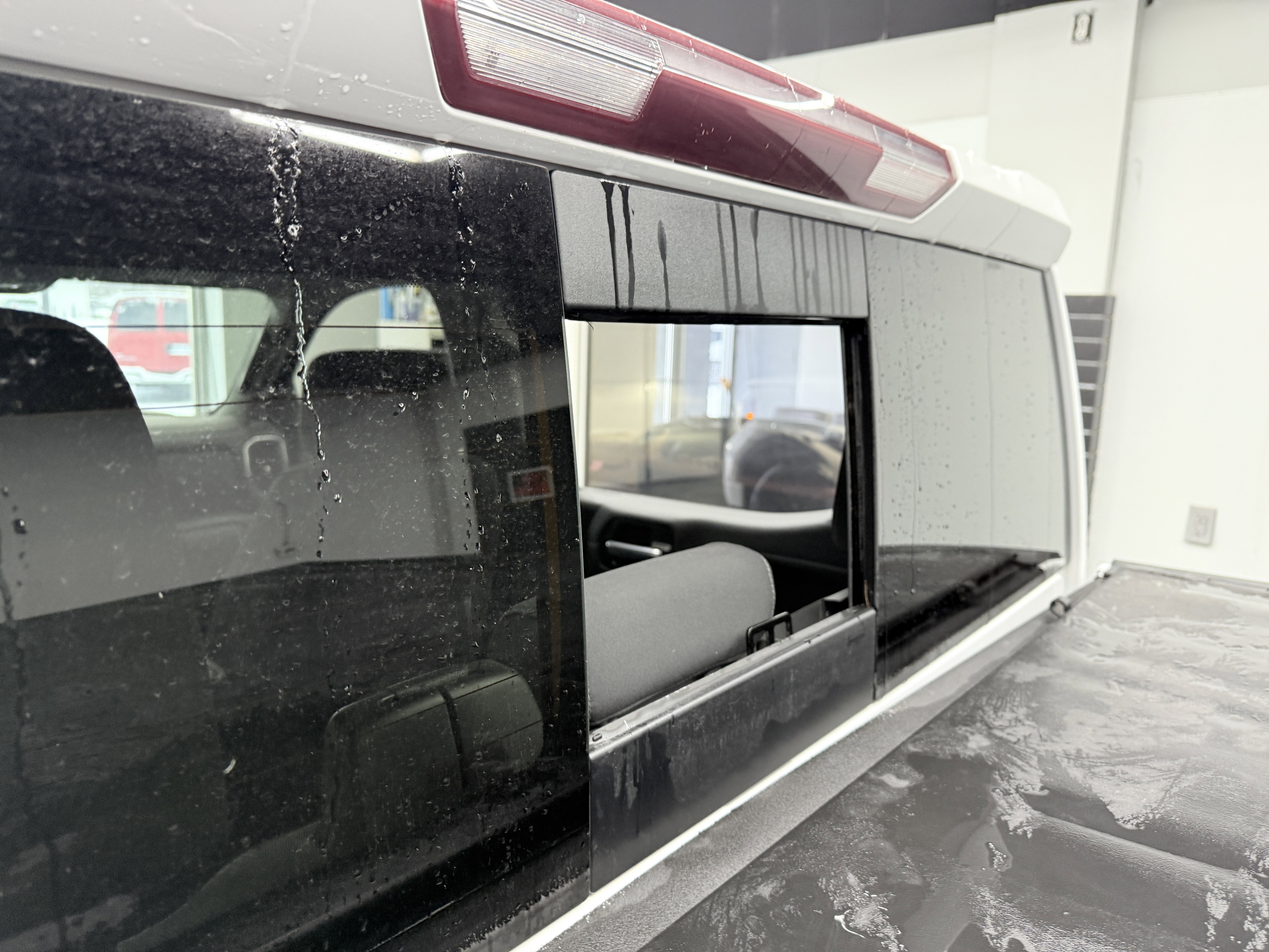 Used 2020 GMC Sierra 1500 Elevation image 25