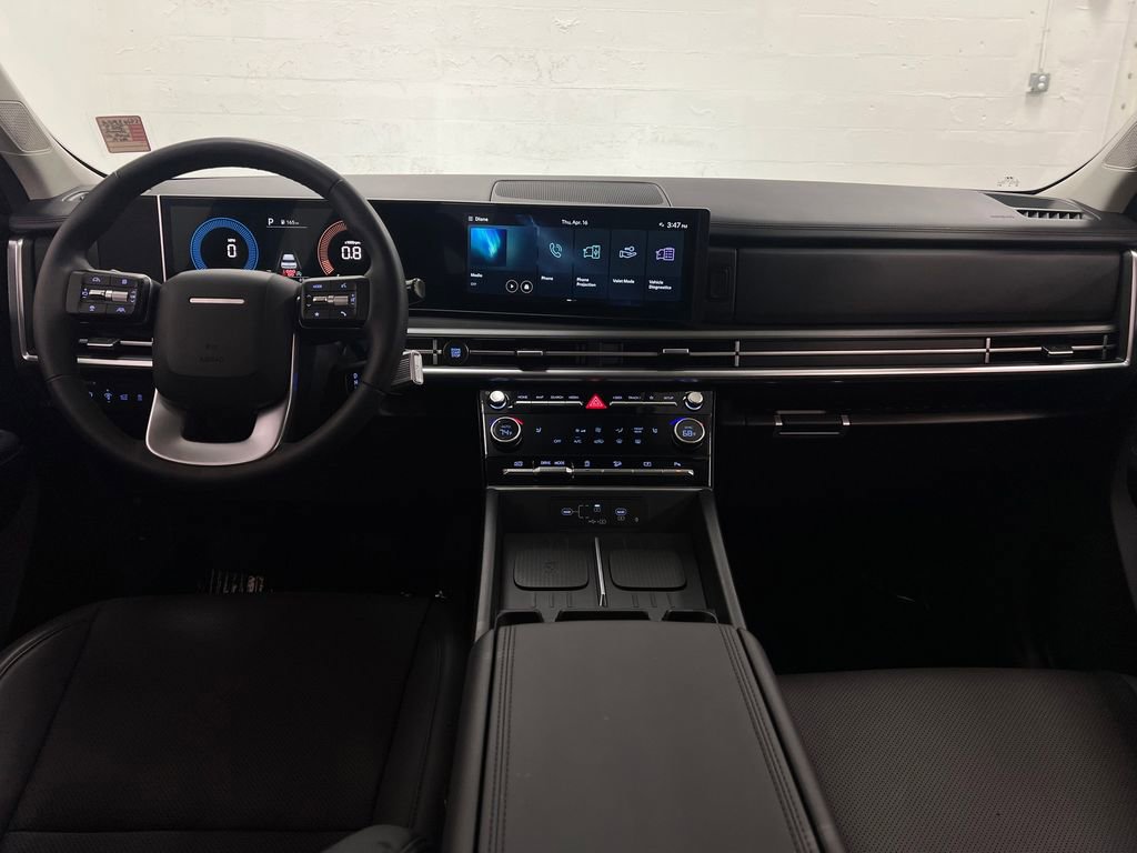 Used 2025 Hyundai Santa Fe SEL image 14