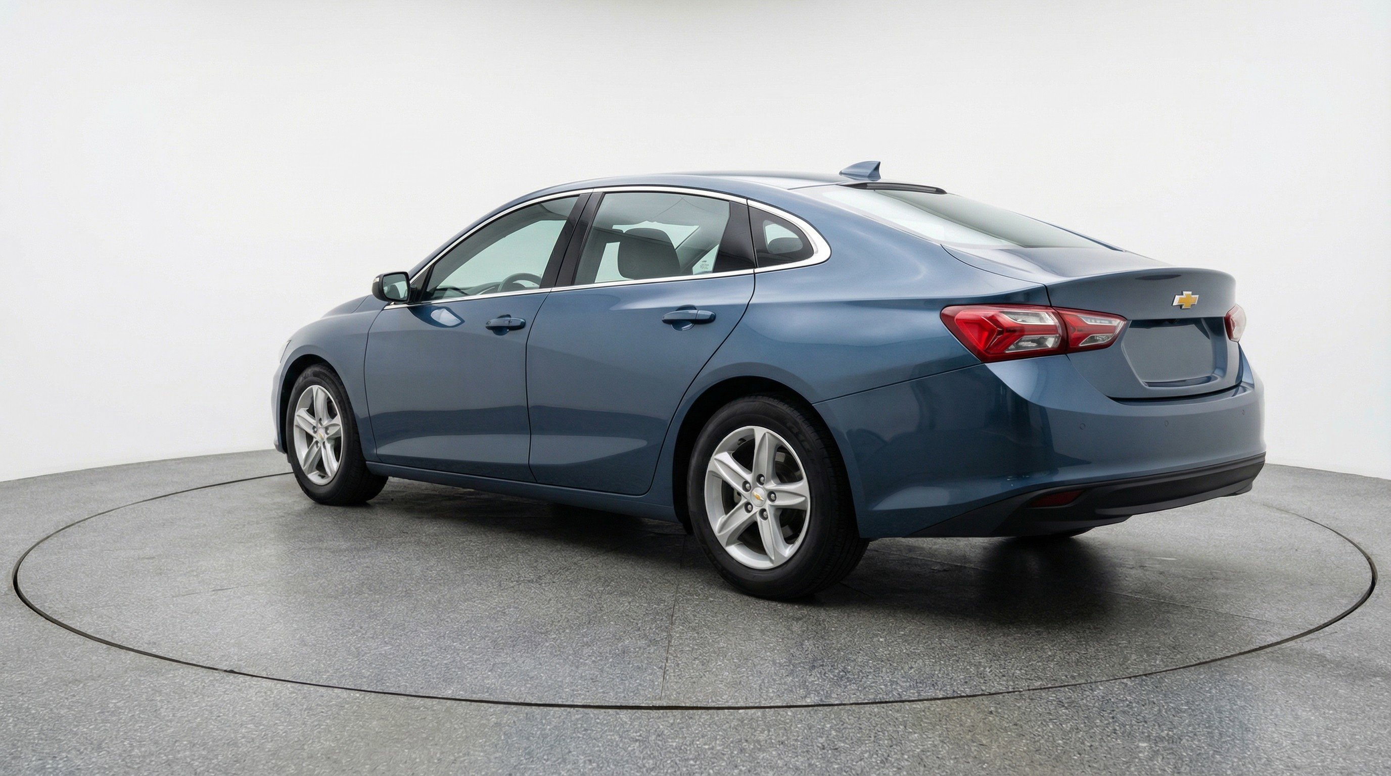 Used 2024 Chevrolet Malibu LT image 6