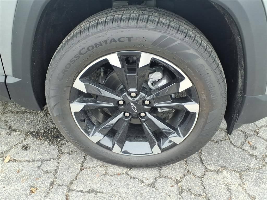 New 2027 Chevrolet Equinox RS w/ Convenience Package III AWD/4WD image 11