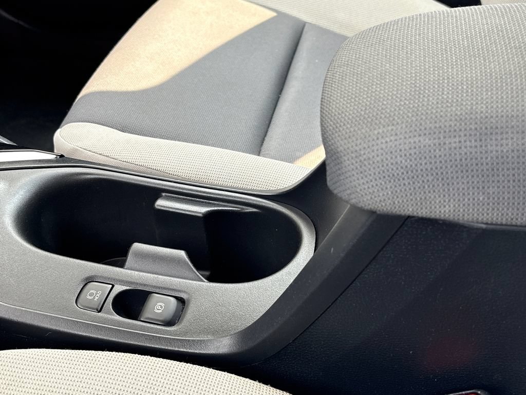 Used 2023 Toyota Corolla LE FWD image 19