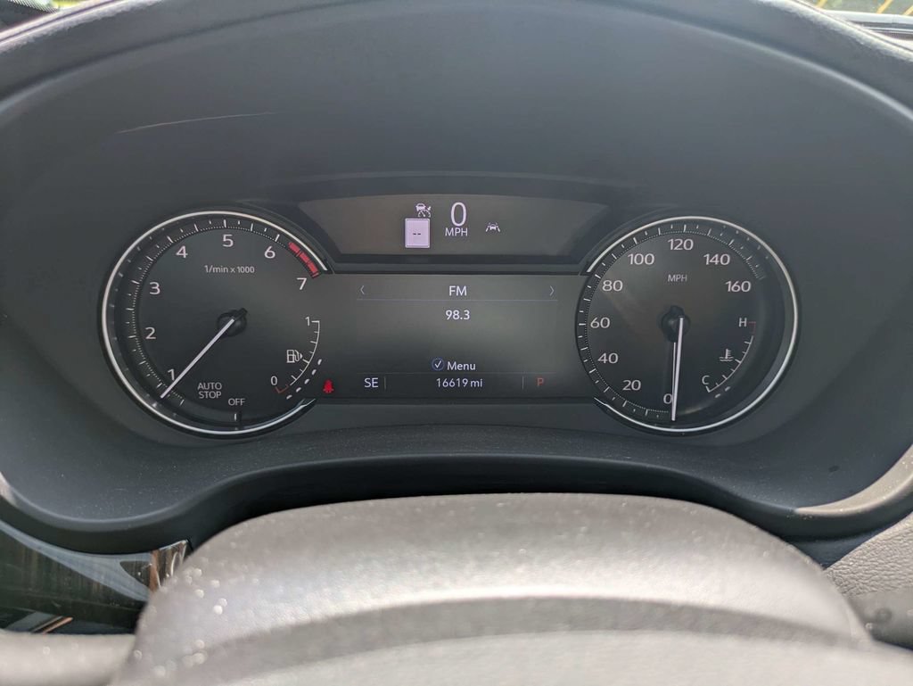 Used 2023 Cadillac XT4 Sport FWD image 29