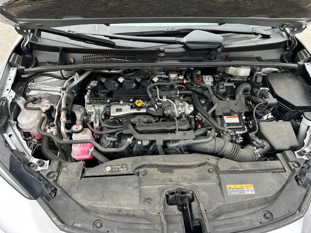 Used 2024 Toyota Prius LE FWD image 33