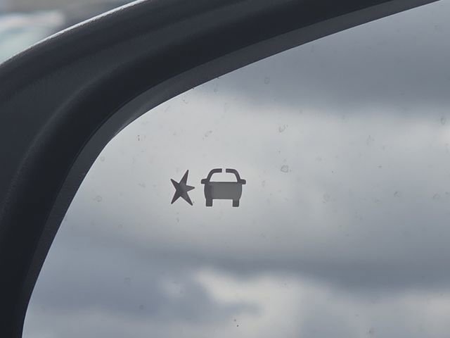 New 2026 Chevrolet Trax RS w/ Driver Confidence Package image 9