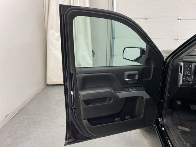 Used 2018 Chevrolet Silverado 1500 LT w/ All Star Edition AWD/4WD image 26