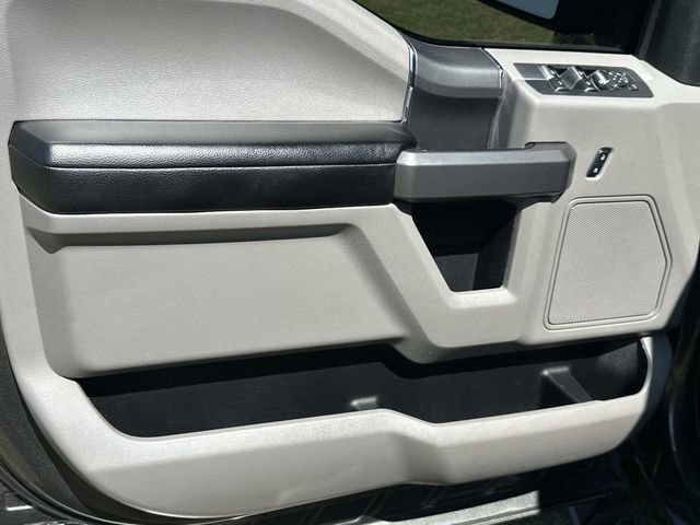 Used 2016 Ford F150 XLT w/ Equipment Group 302A Luxury image 19