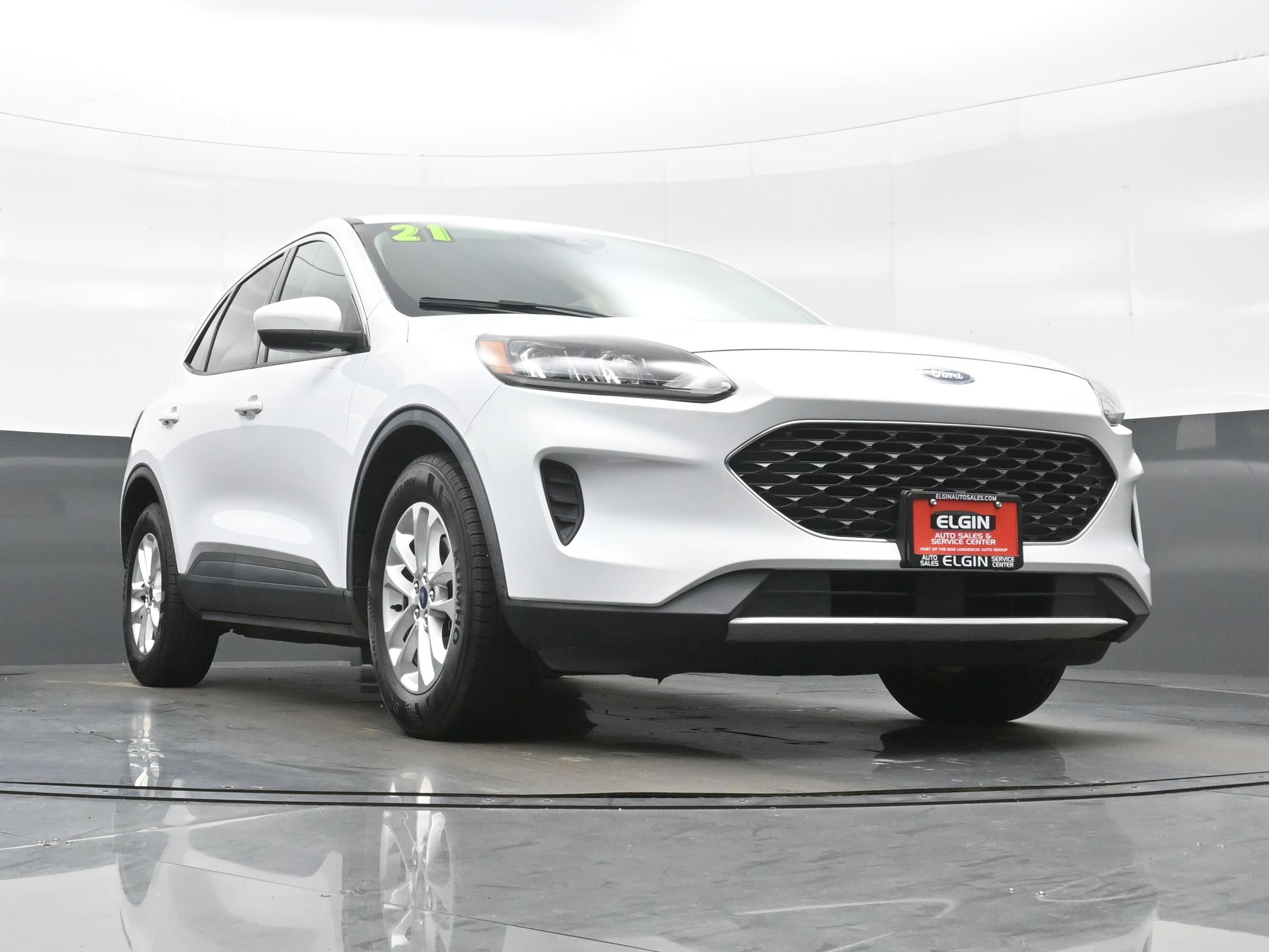 Used 2021 Ford Escape SE w/ Convenience Package FWD image 31