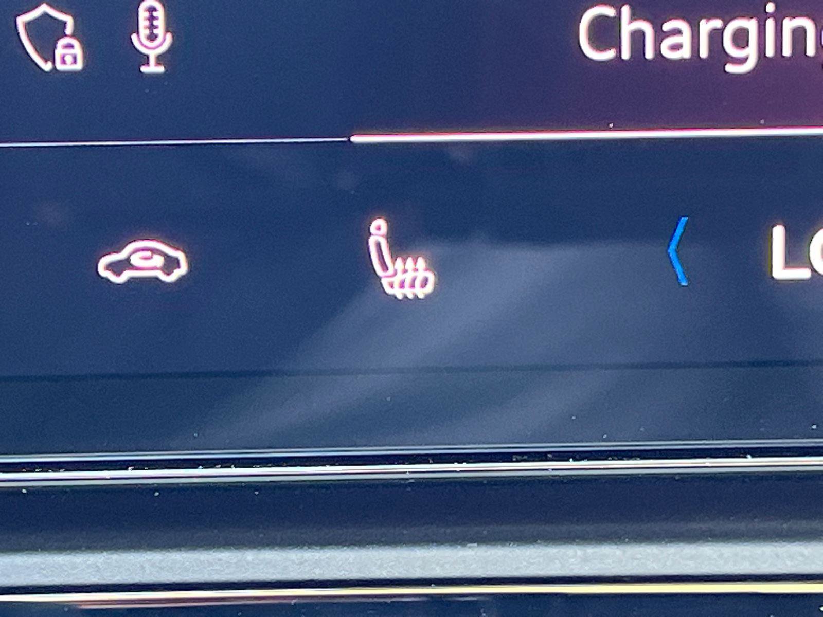 New 2025 Audi A6 e-tron Premium Plus image 24