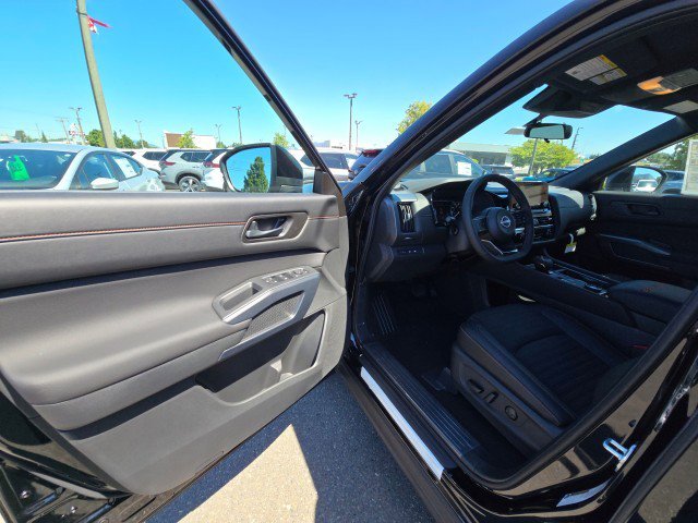 New 2025 Nissan Pathfinder Rock Creek image 22