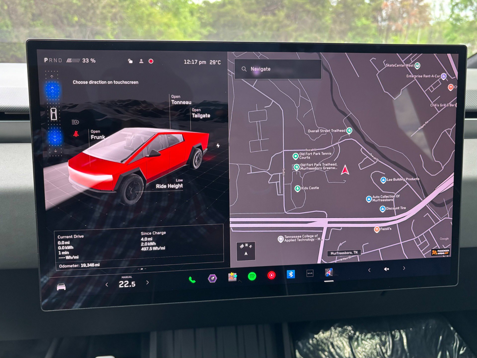 Used 2024 Tesla Cybertruck AWD Crew Cab image 29