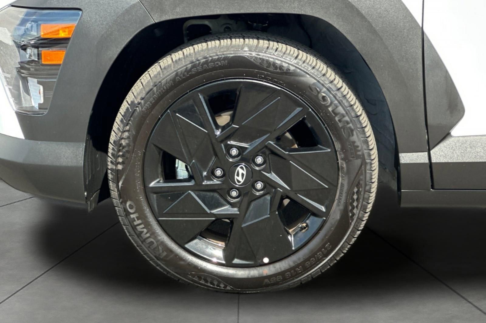 Used 2026 Hyundai Kona SEL Sport image 31