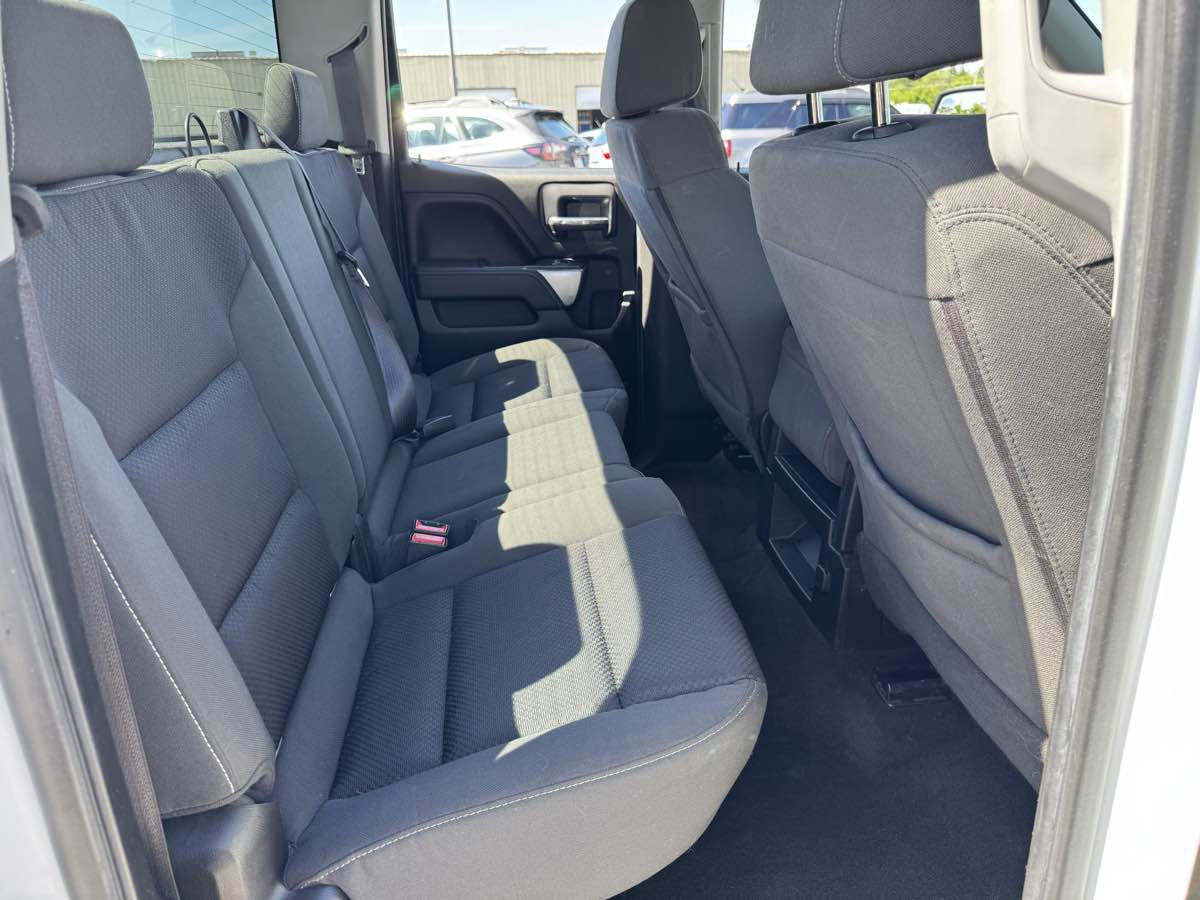 Used 2017 Chevrolet Silverado 1500 LT w/ All Star Edition AWD/4WD image 17