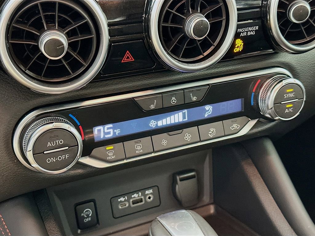 Used 2024 Nissan Sentra SR w/ SR Premium Package image 21