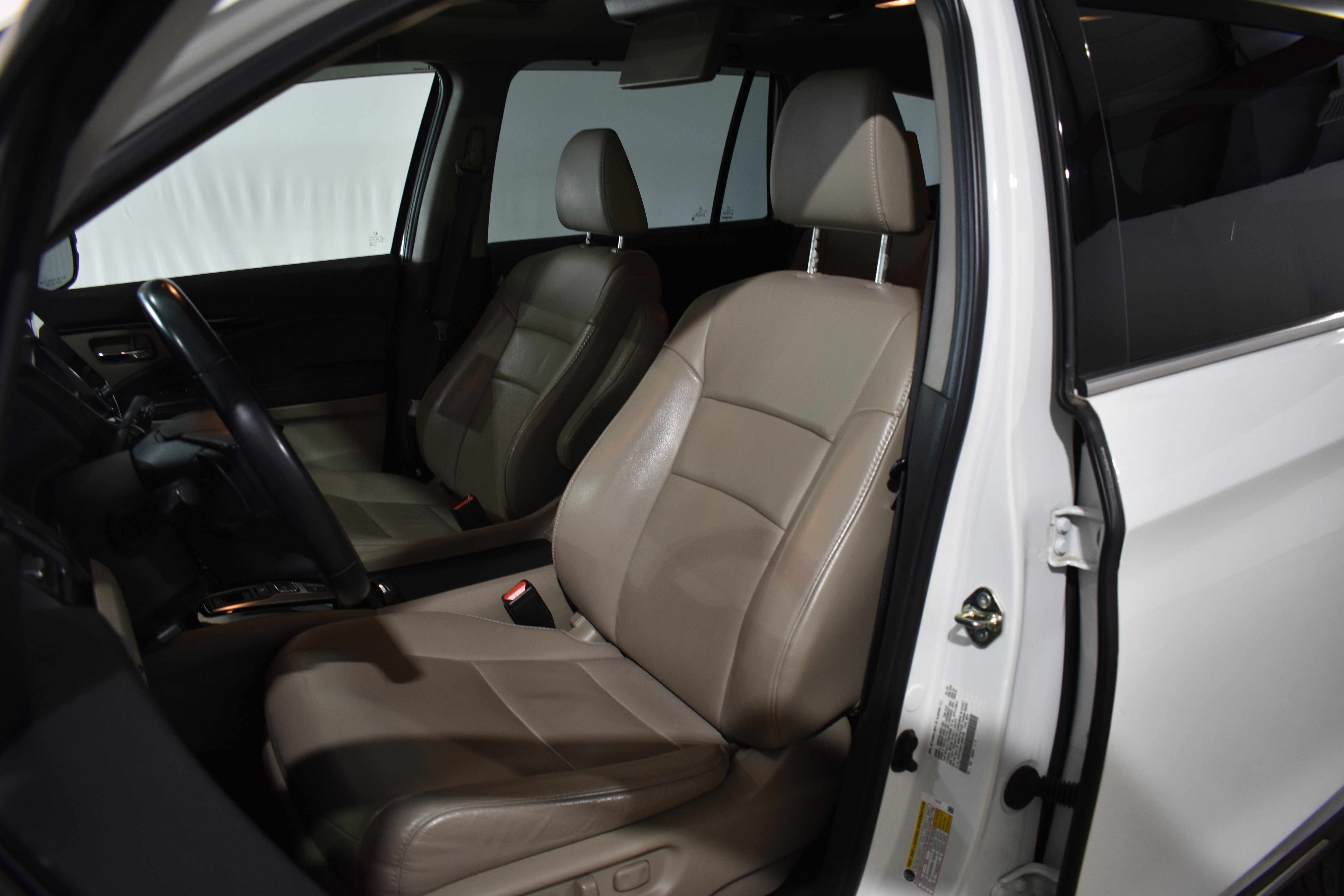 Used 2020 Honda Pilot Touring image 15