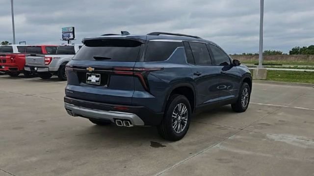 New 2026 Chevrolet Traverse LT FWD image 8