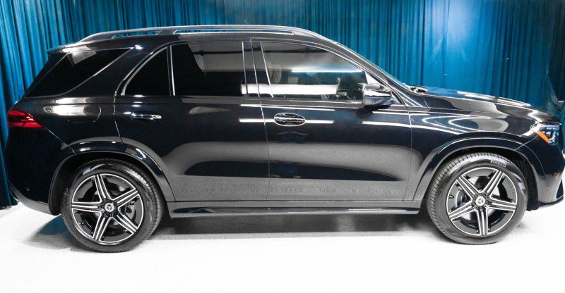 New 2026 Mercedes-Benz GLE 580 4MATIC image 4