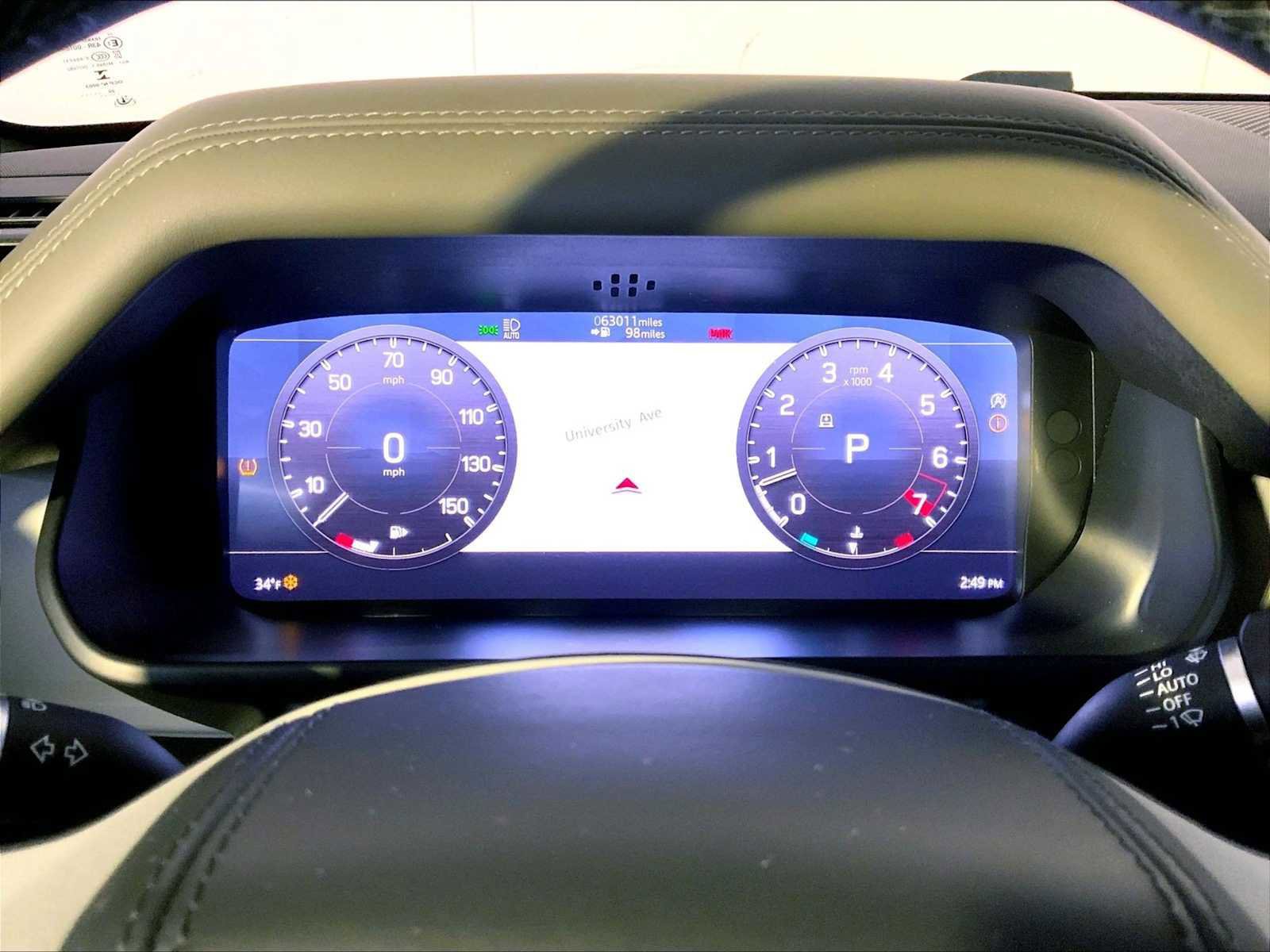 Used 2020 Land Rover Defender 110 SE image 29