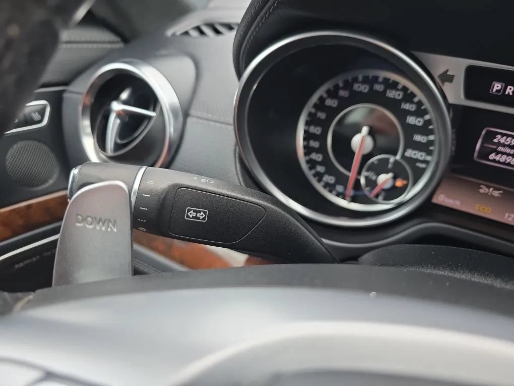 Used 2013 Mercedes-Benz SL 63 AMG image 21
