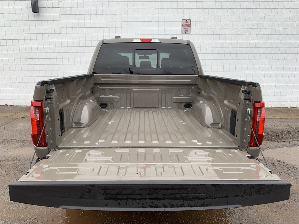 New 2025 Ford F150 XLT w/ Equipment Group 302A MID image 38
