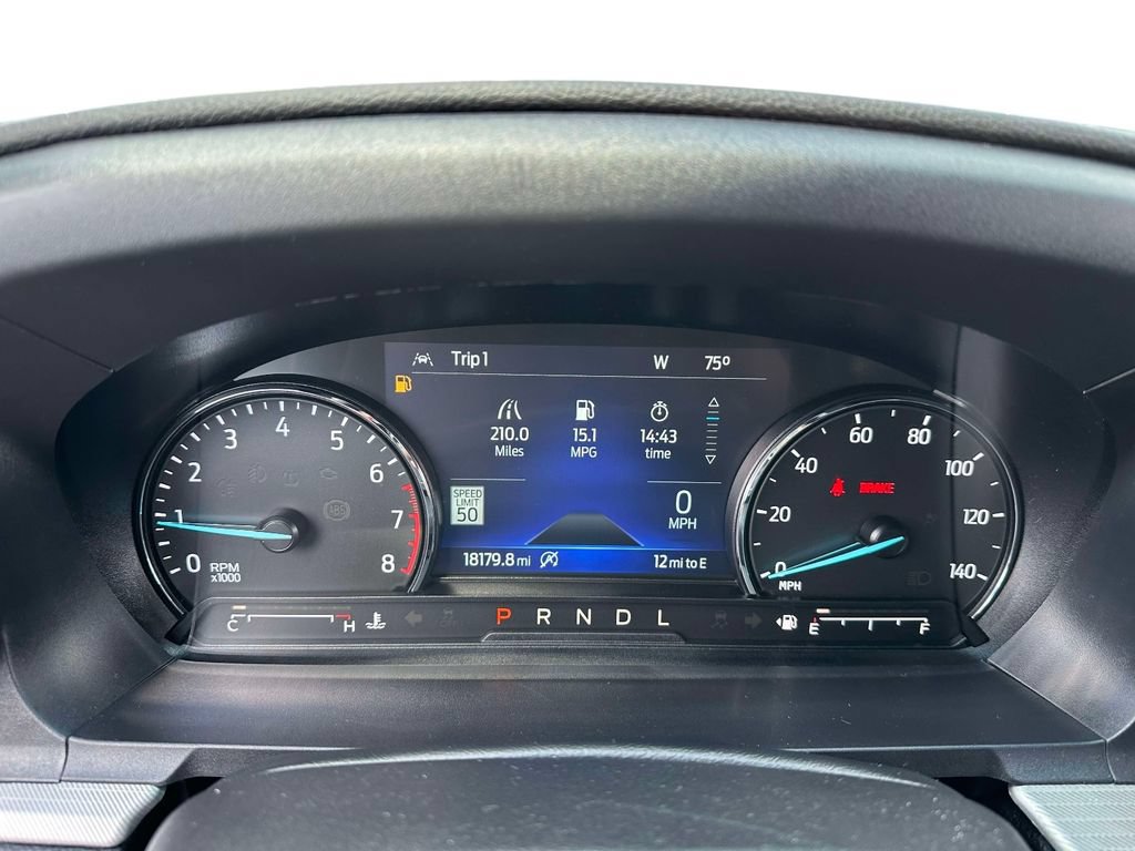 Used 2023 Ford Explorer XLT w/ Equipment Group 202A AWD/4WD image 17