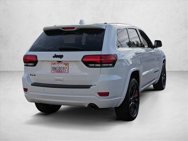 Used 2019 Jeep Grand Cherokee Altitude image 5