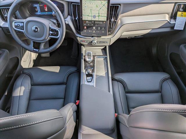 New 2026 Volvo XC60 T8 Ultra w/ Climate Package AWD/4WD image 16