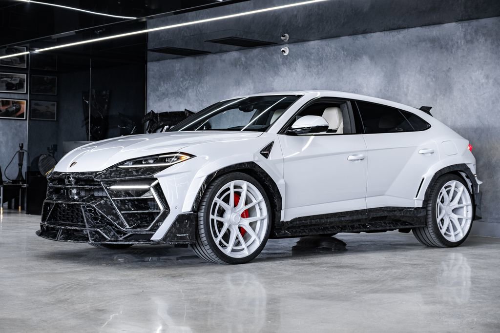 Used 2026 Lamborghini Urus SE AWD/4WD image 5