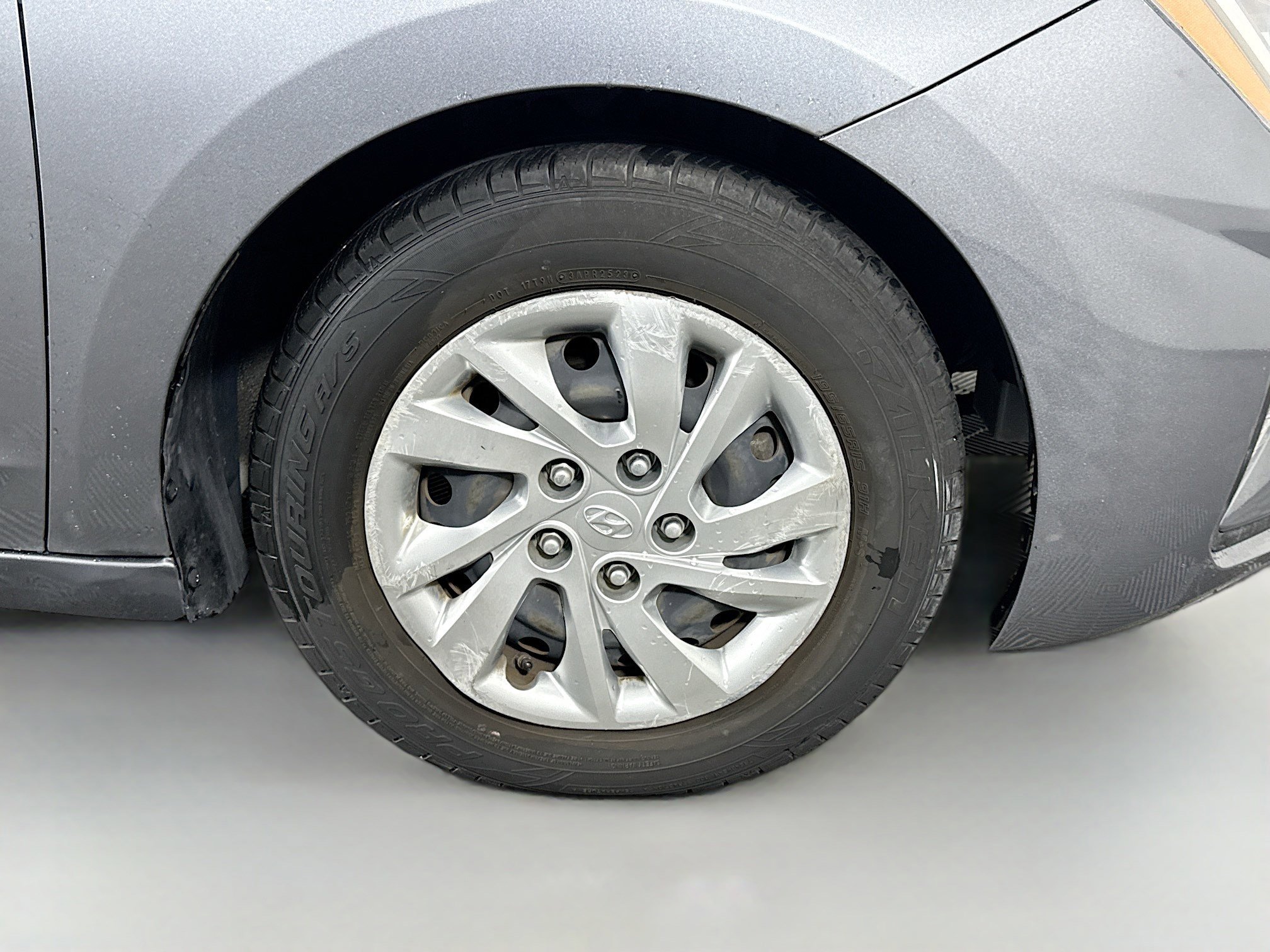 Used 2019 Hyundai Elantra SE w/ Cargo Package image 31