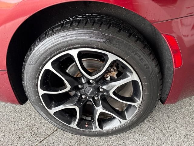 Used 2019 Chrysler Pacifica Touring-L Plus w/ Advanced Safetytec Group FWD image 10