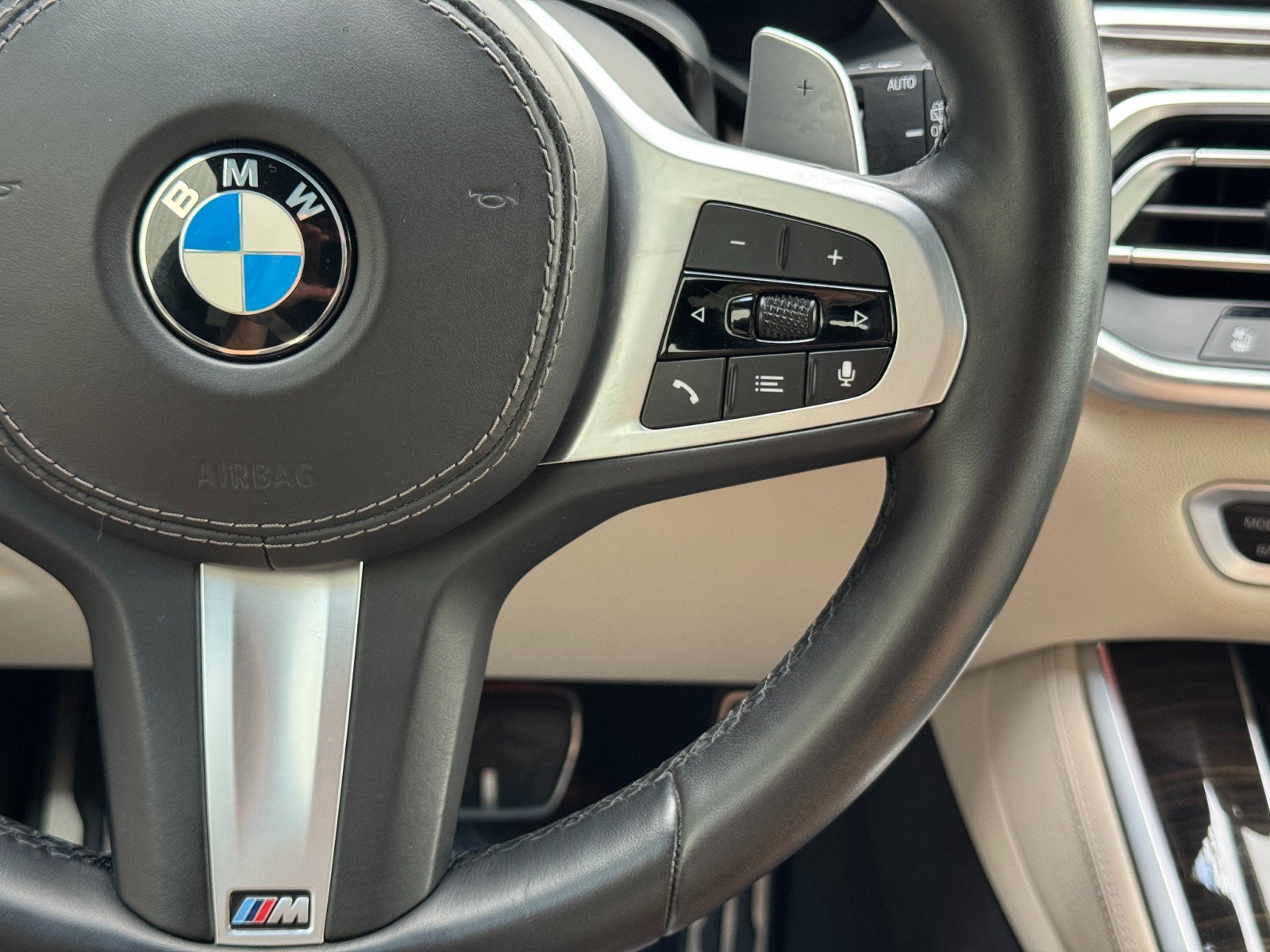 Used 2020 BMW X5 sDrive40i w/ M Sport Package RWD image 21