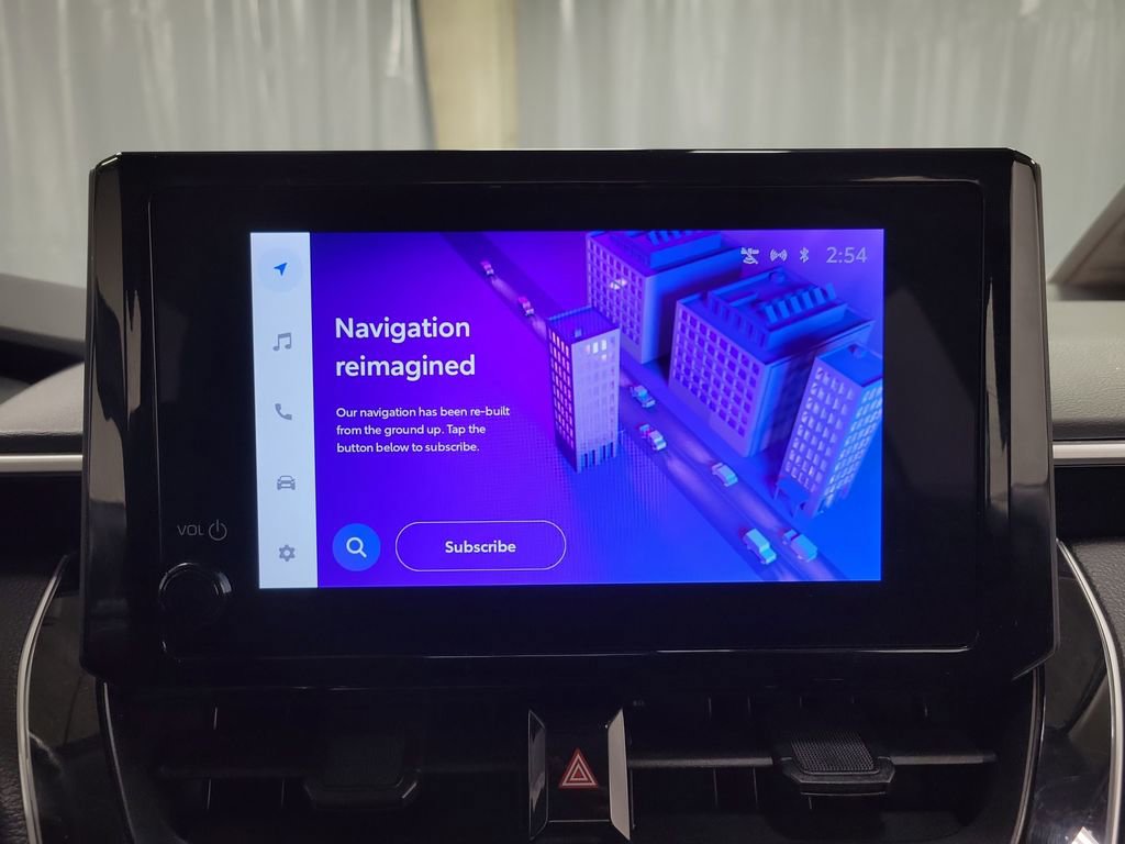 Used 2025 Toyota Corolla LE FWD image 18