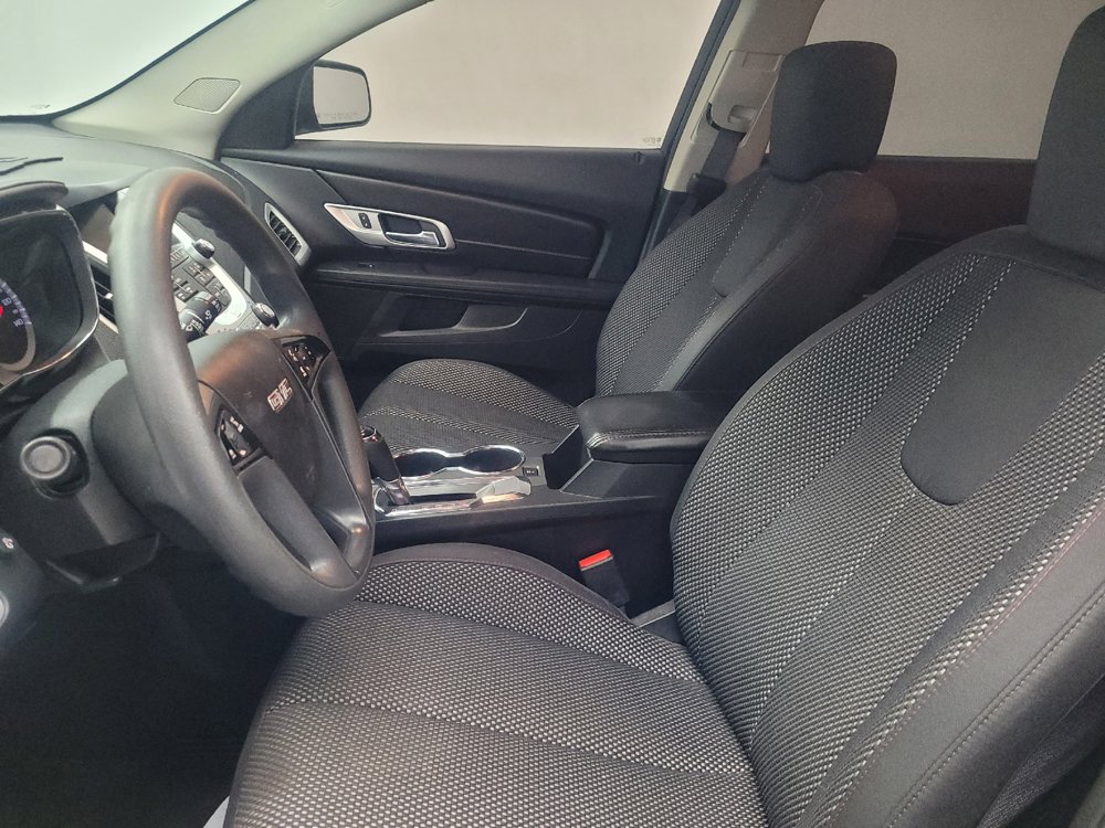 Used 2017 GMC Terrain SLE FWD image 17
