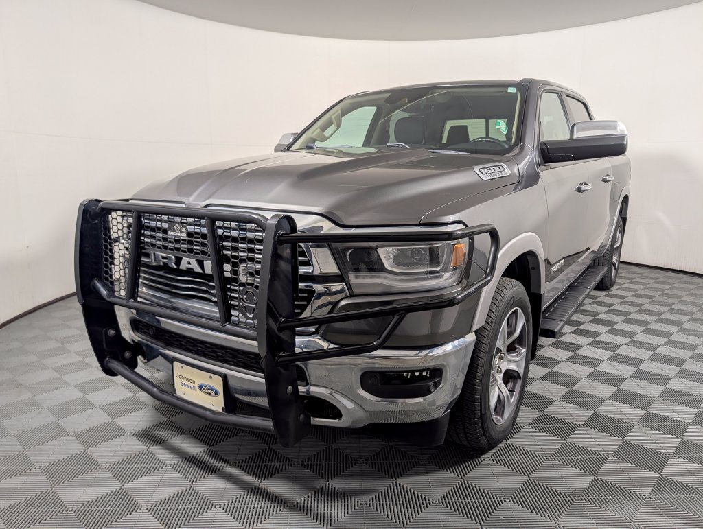 Used 2019 RAM 1500 Laramie AWD/4WD image 4