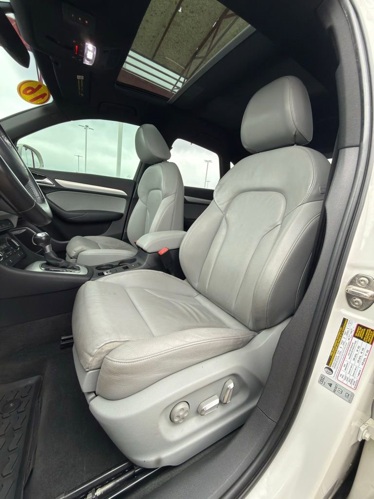 Used 2016 Audi Q3 2.0T Prestige image 16