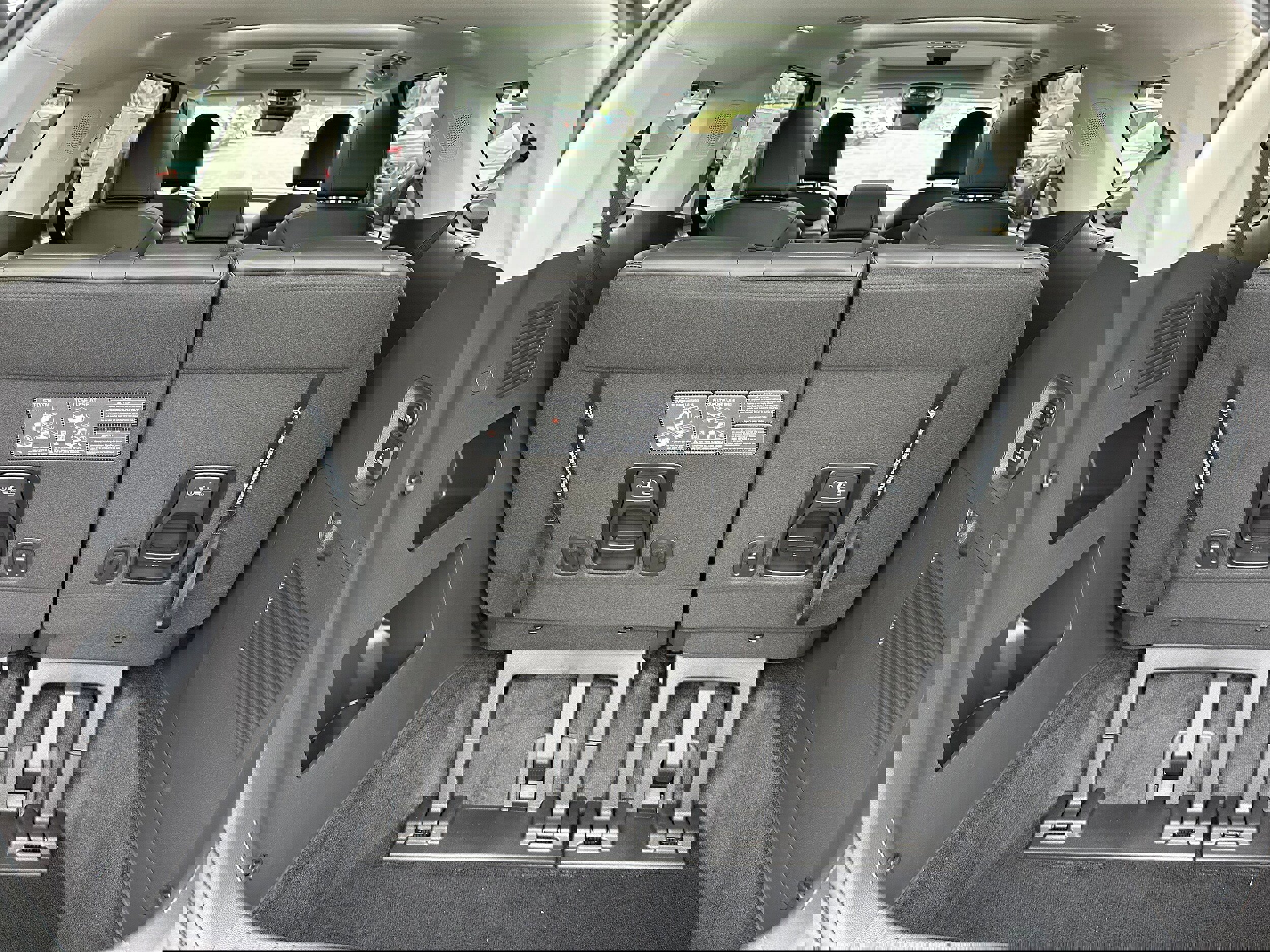 New 2026 Kia Carnival SX image 11