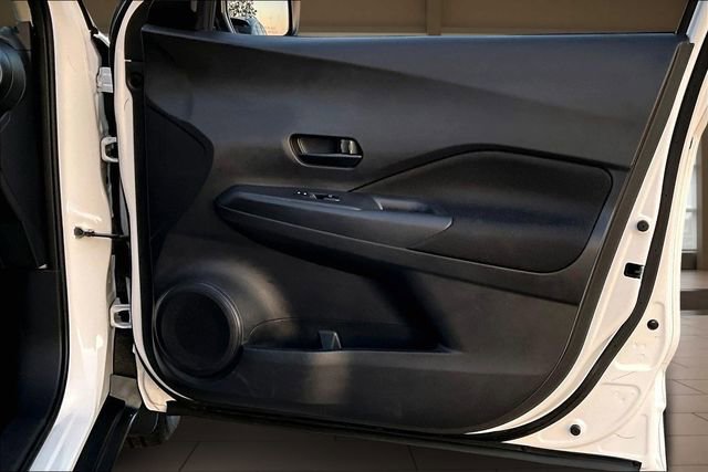 Used 2024 Nissan Kicks S image 24