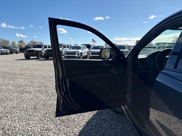 Used 2025 Dodge Durango GT AWD/4WD image 24