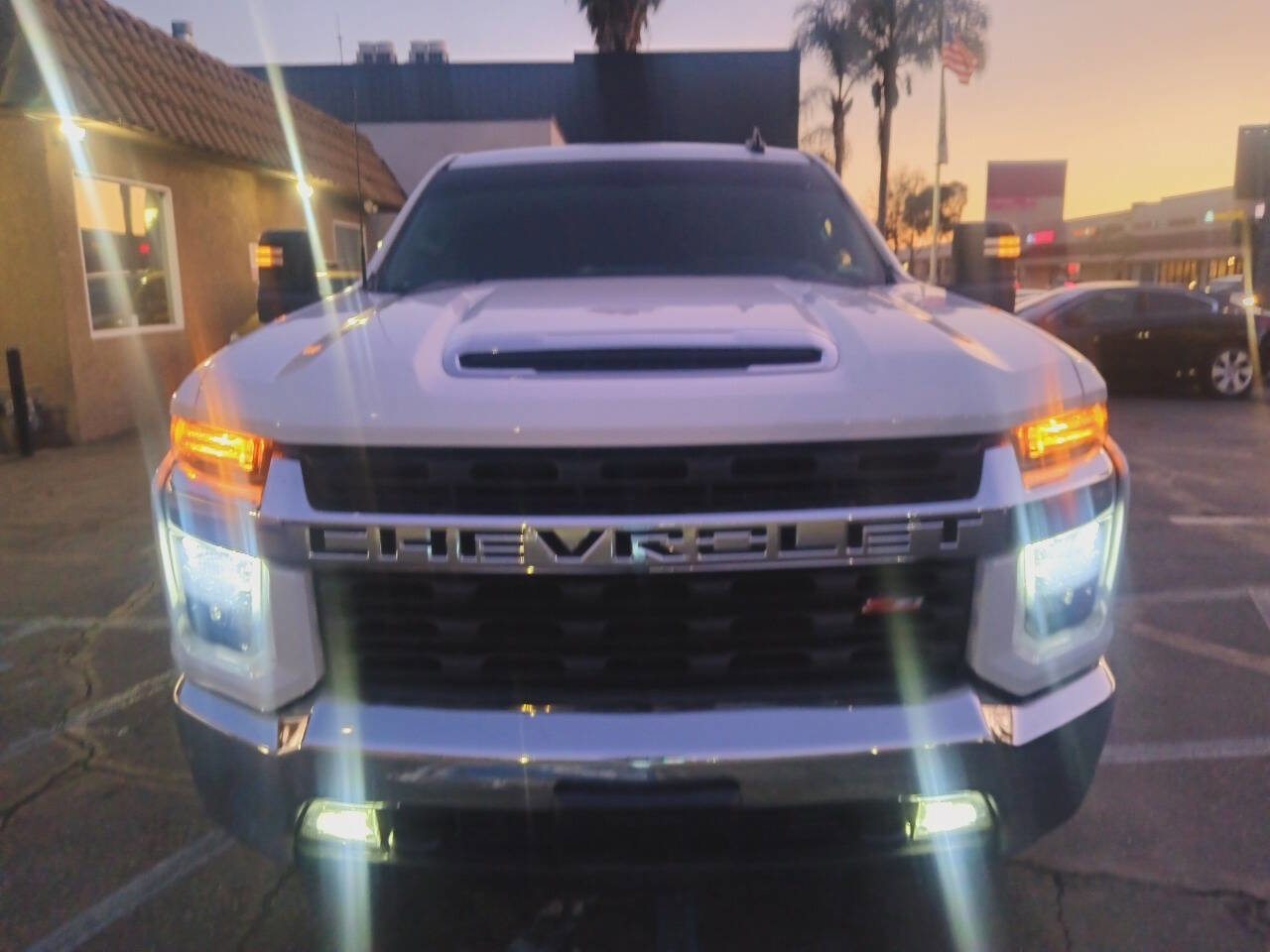 Used 2022 Chevrolet Silverado 2500 LT w/ Convenience Package image 7
