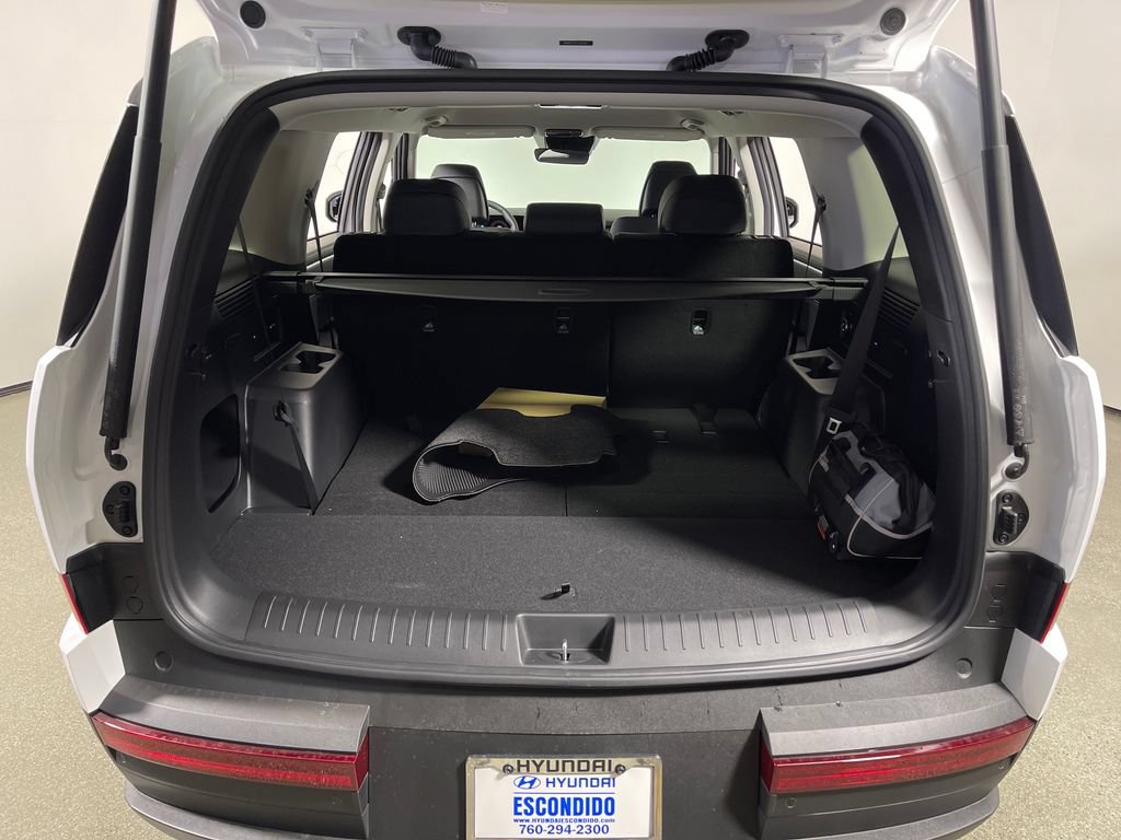 New 2026 Hyundai Santa Fe SEL FWD image 10