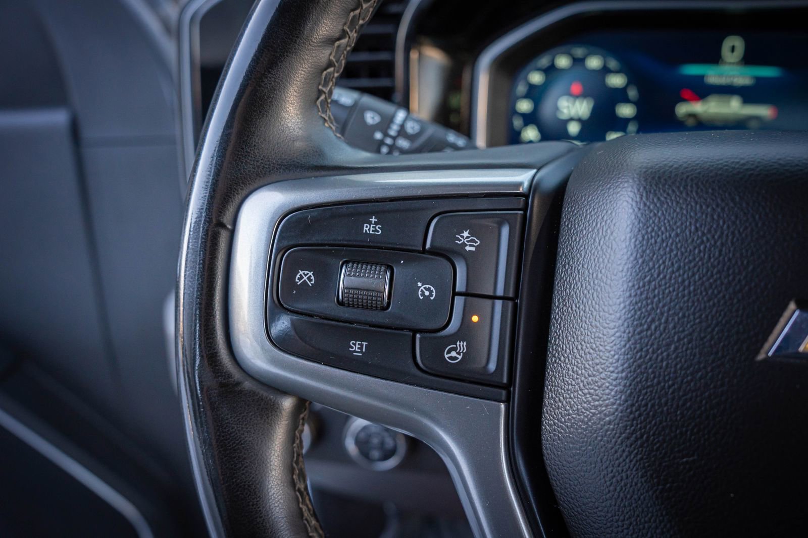 Used 2024 Chevrolet Silverado 2500 LT image 18